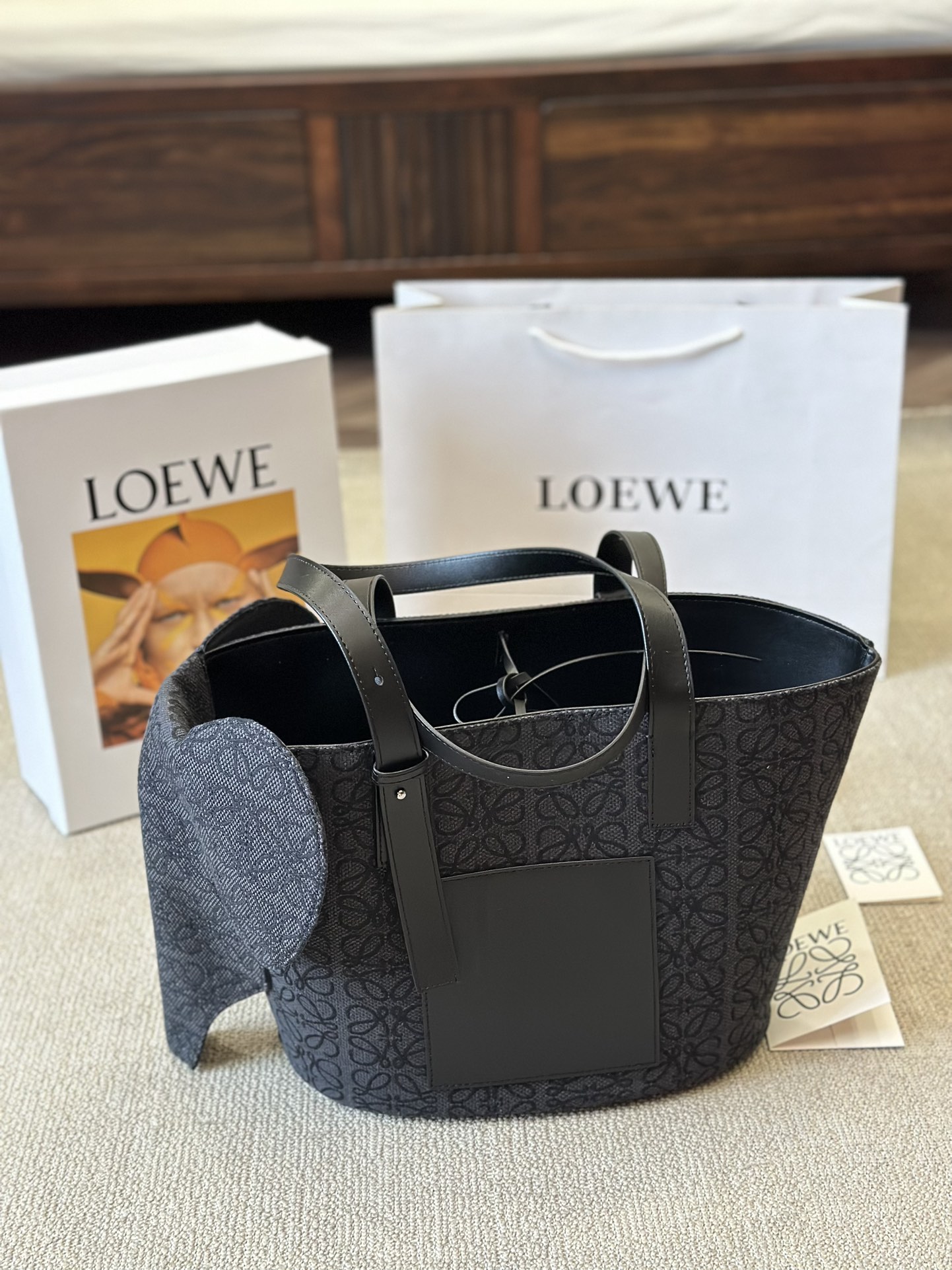 LOEWE 84